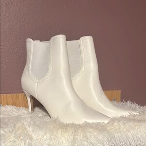 Dream Pairs White Ankle Boots with Pointed Toe and High Heel